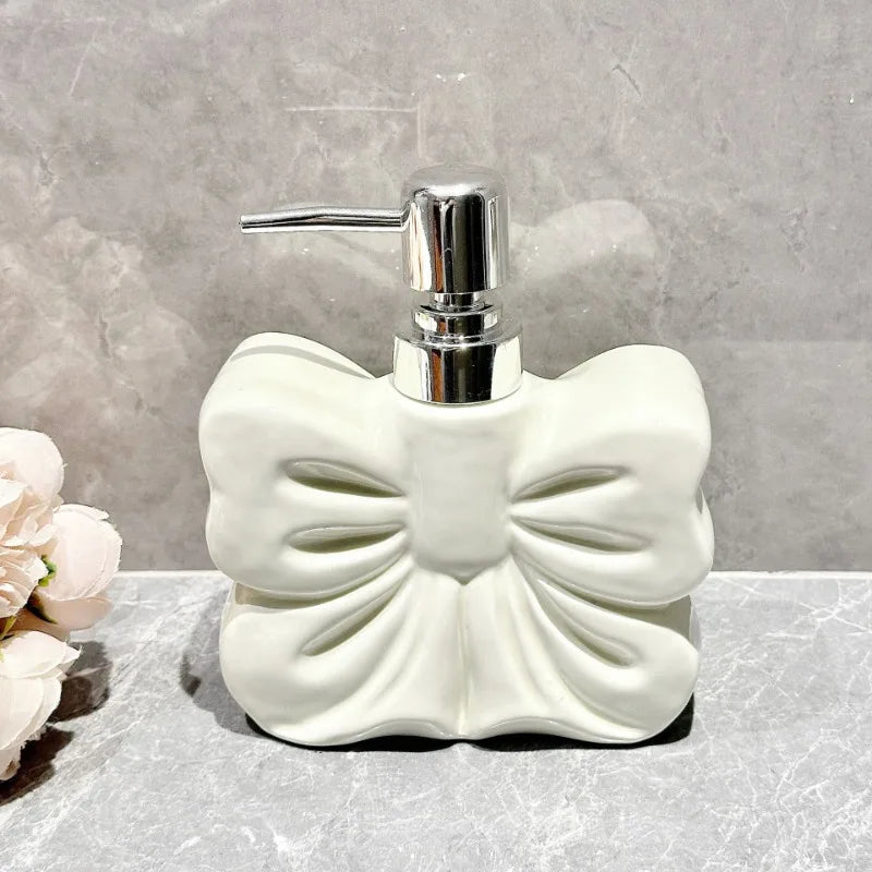 Dispensador de jabón creativo para darle un toque único a tu baño