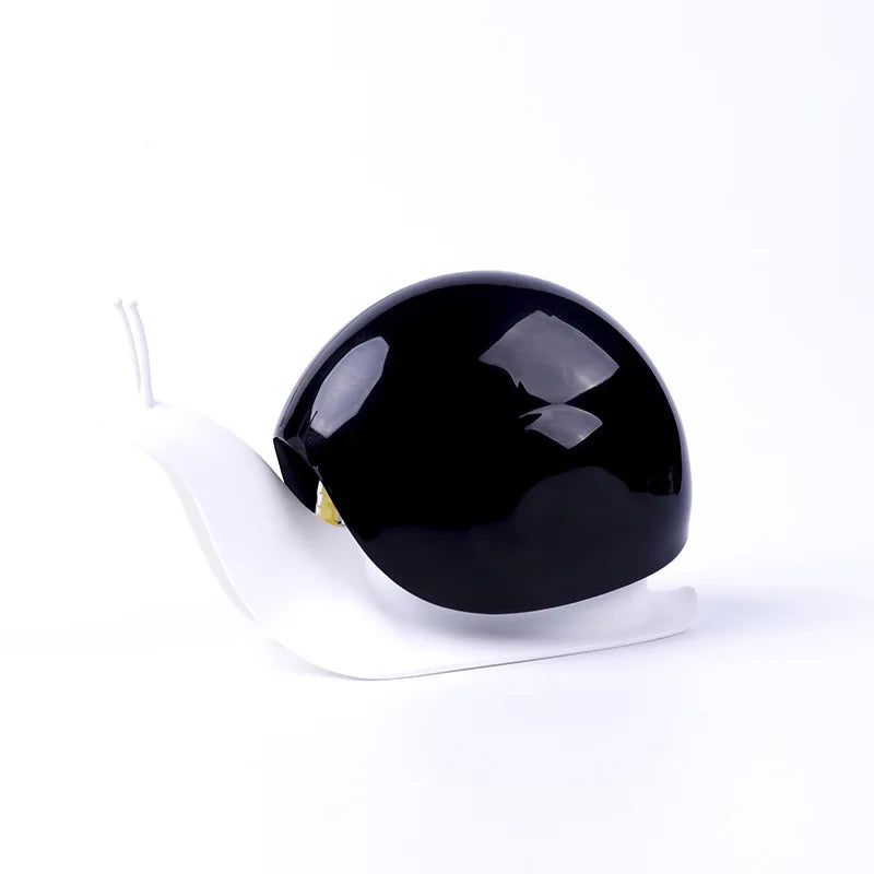 Dispensador de jabón con forma de caracol